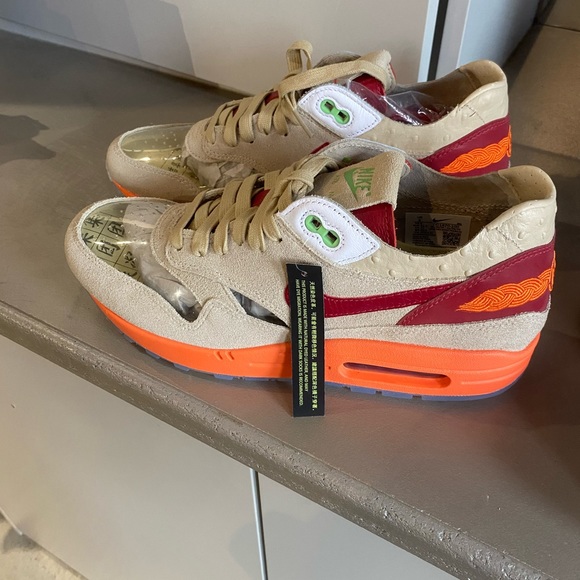 Nike x CLOT x Sacai LDWaffle Orange Blaze Sneakers - Picture 3 of 9